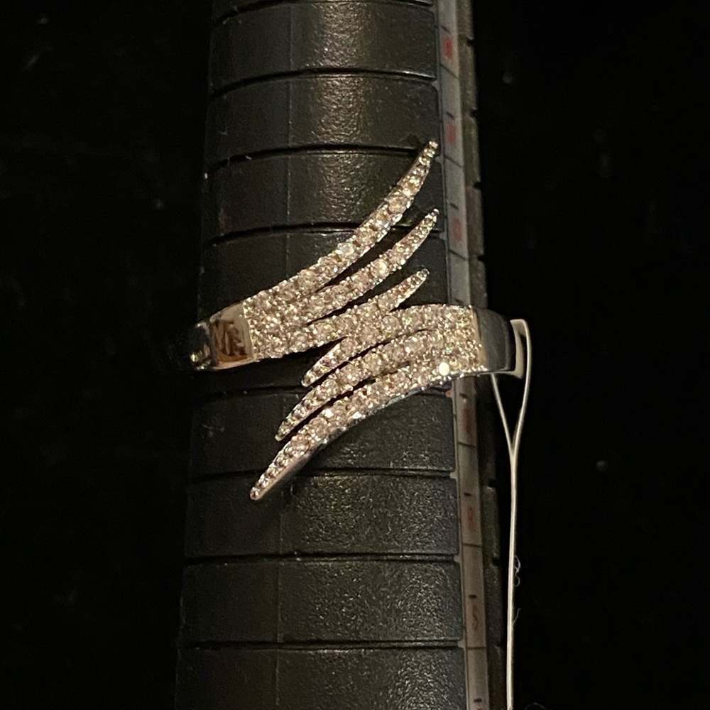 Pegasus ring